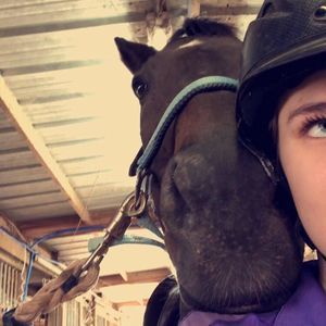 Meet your Posher, Zoe